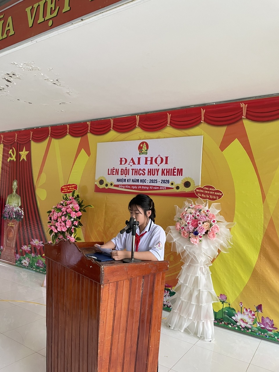 Mô hình “Mỗi tuần một câu chuyện đẹp, một cuốn sách hay, một tấm gương sáng” năm học 2025 - 2026